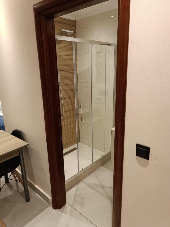 Newly Renovated Apartment Next To The Port Korfu Dış mekan fotoğraf